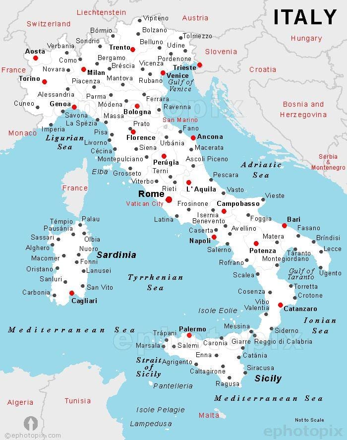 kaart van Italië met uitzicht op de stad namen